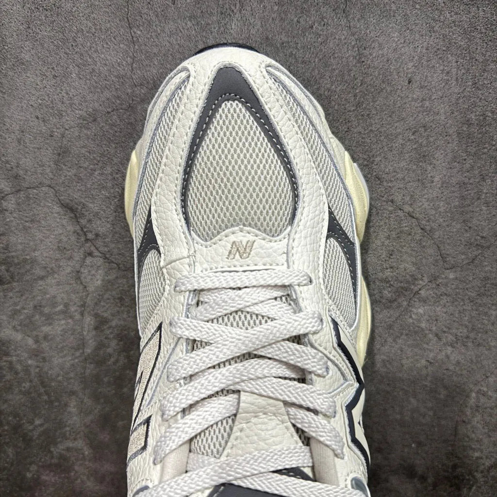 New Balance 9060 Grigio